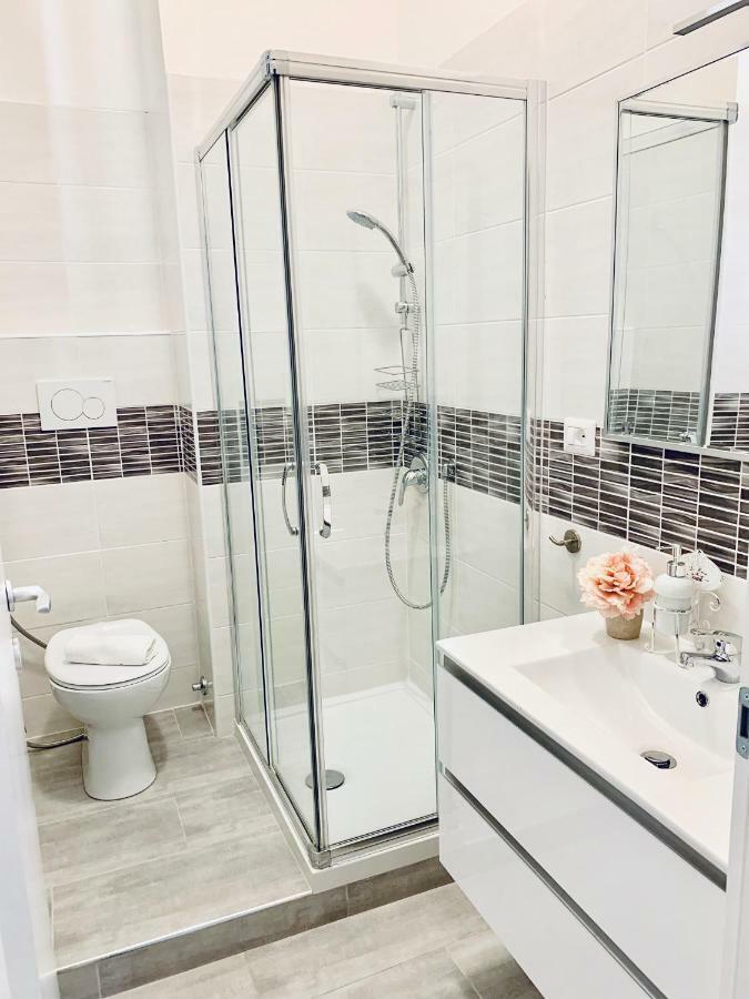 Mama Roma Domus Bed & Breakfast Bagian luar foto