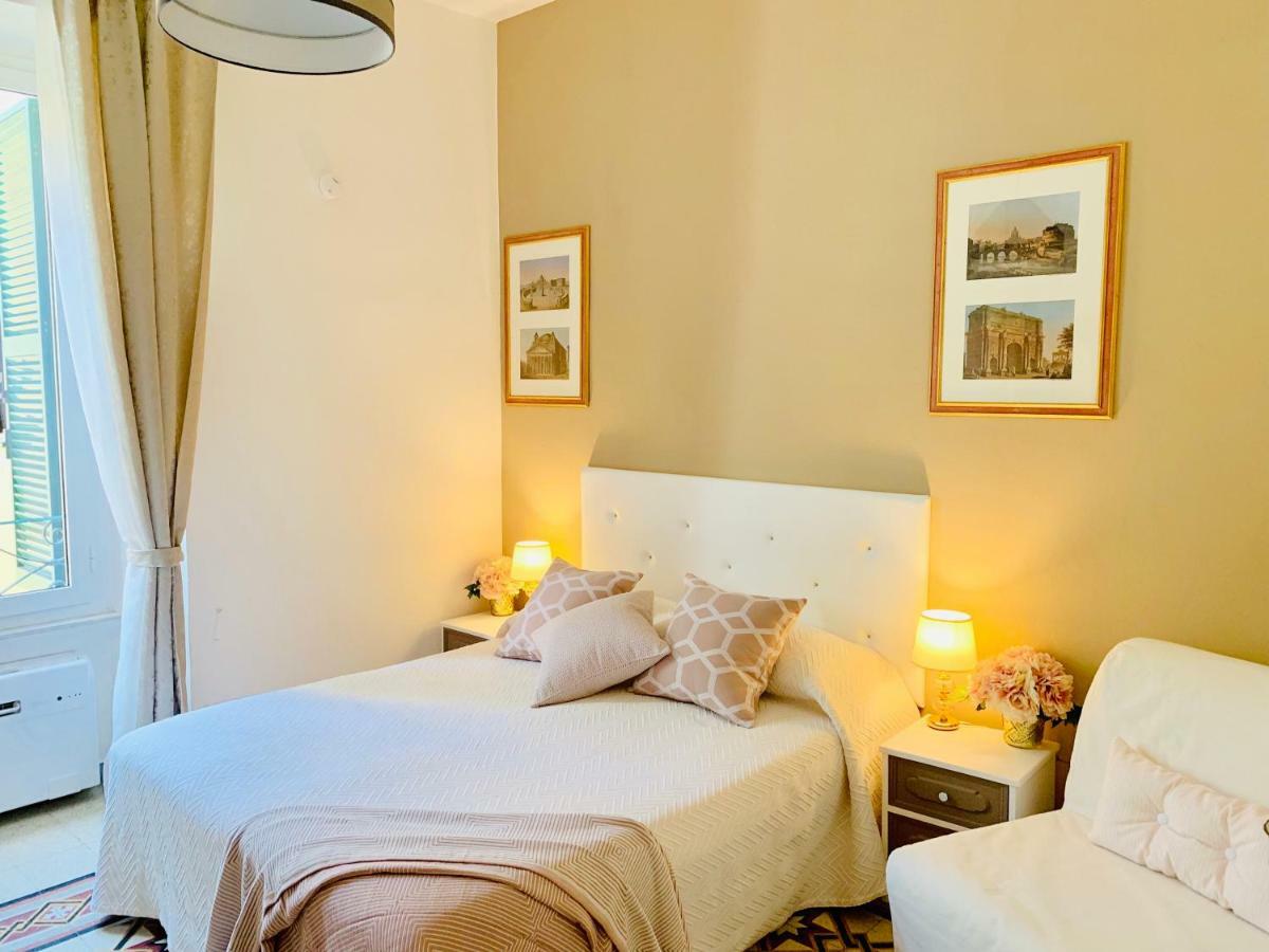 Mama Roma Domus Bed & Breakfast Bagian luar foto